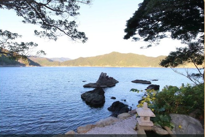 敷地から望む湾の眺望