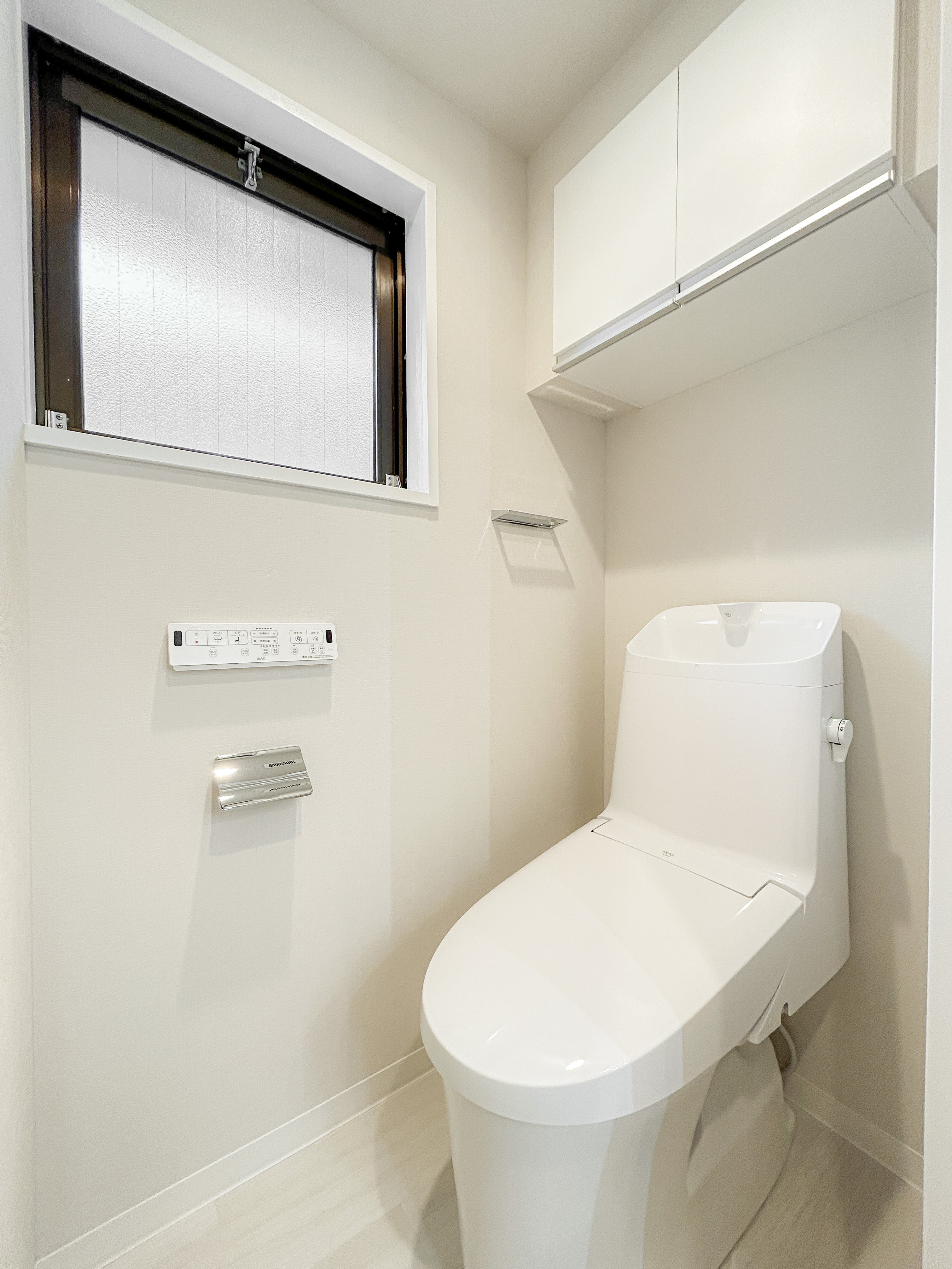 Pearl Mansion Takadanobaba 301 | 5-minute walk to two stations, southwest corner apartment — photo