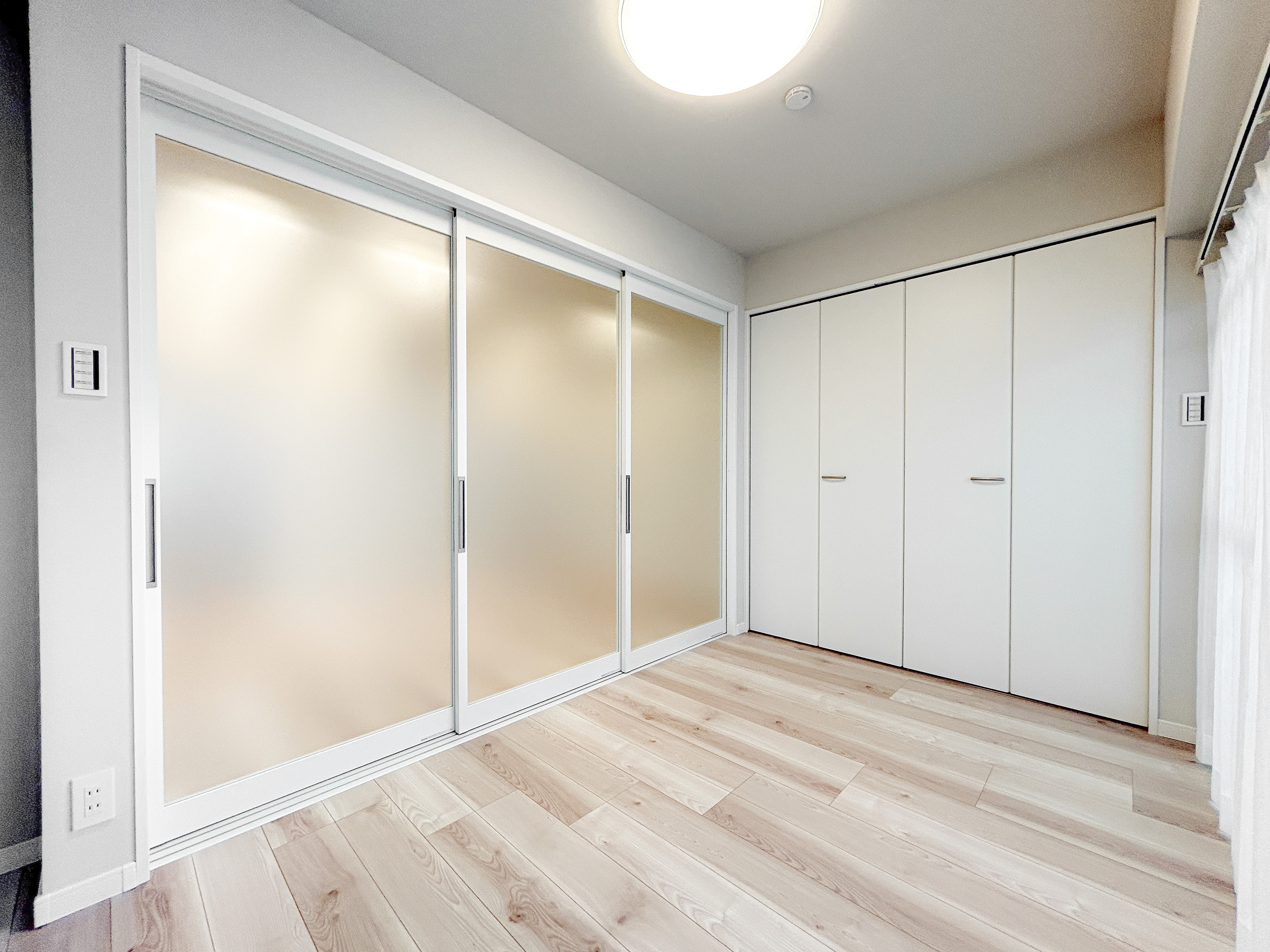 Pearl Mansion Takadanobaba 301 | 5-minute walk to two stations, southwest corner apartment — photo