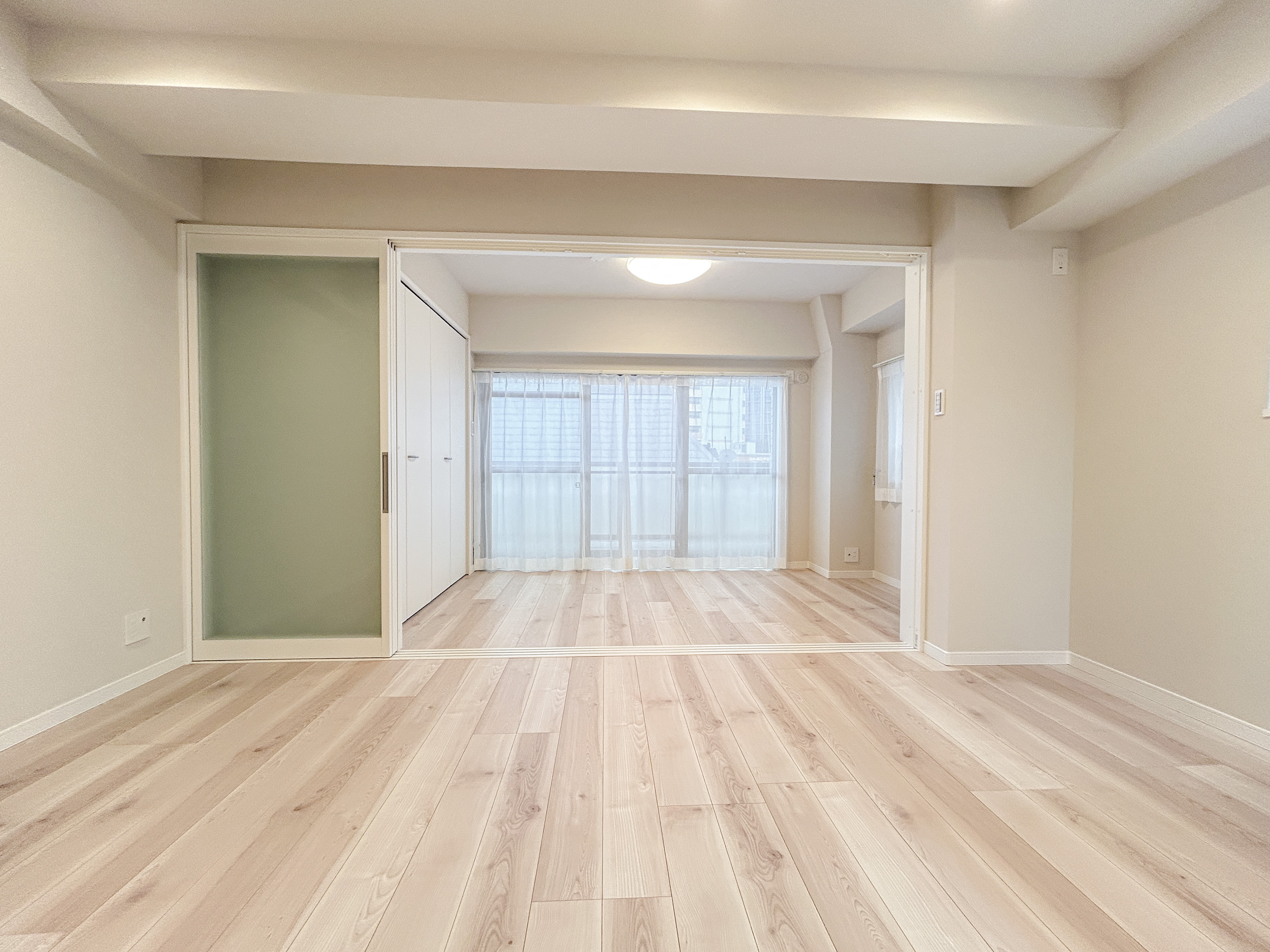 Pearl Mansion Takadanobaba 301 | 5-minute walk to two stations, southwest corner apartment — photo